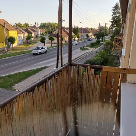 Ap. Near Thermal Bath Apartman Pápa