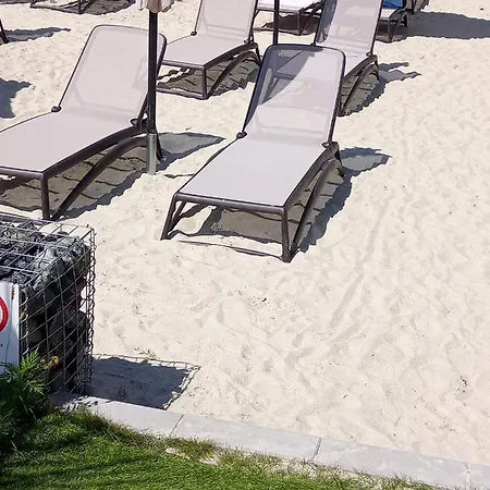 Ap. Near Thermal Bath